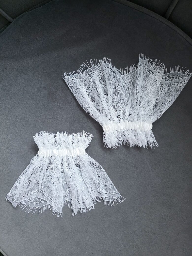 Mežģīņu aproces ar gumiju BALTAS