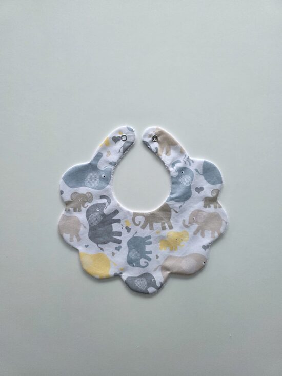 Lacīte ar ziloņiem (pelēcīga)