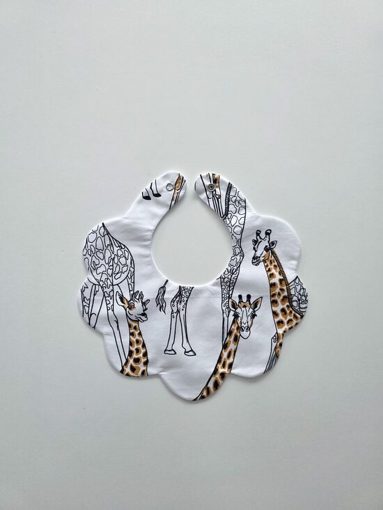 Lacīte ar žirafēm