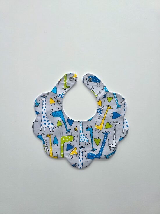 Lacīte ar žirafēm