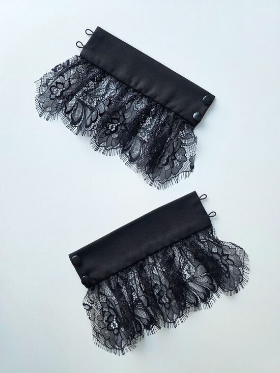 Mežģīņu aproces ar manžeti 